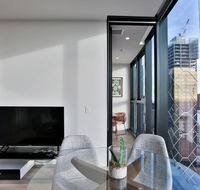 EQ TOWER Melbourne CBD APT - Accommodation Daintree