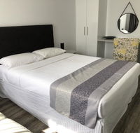 Escape On Lake - Accommodation Daintree