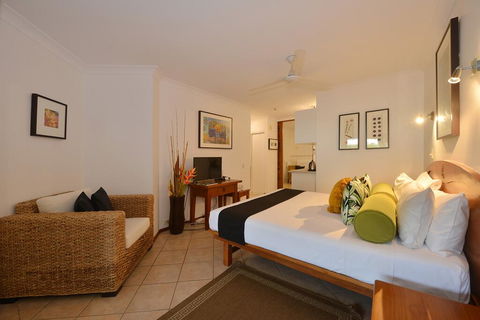 Escape Studio@Hibiscus - Accommodation Daintree 3