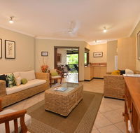 EscapeHibiscus - Accommodation Daintree