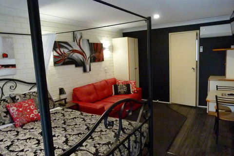 Esk Wivenhoe Motor Inn - Accommodation Daintree 1