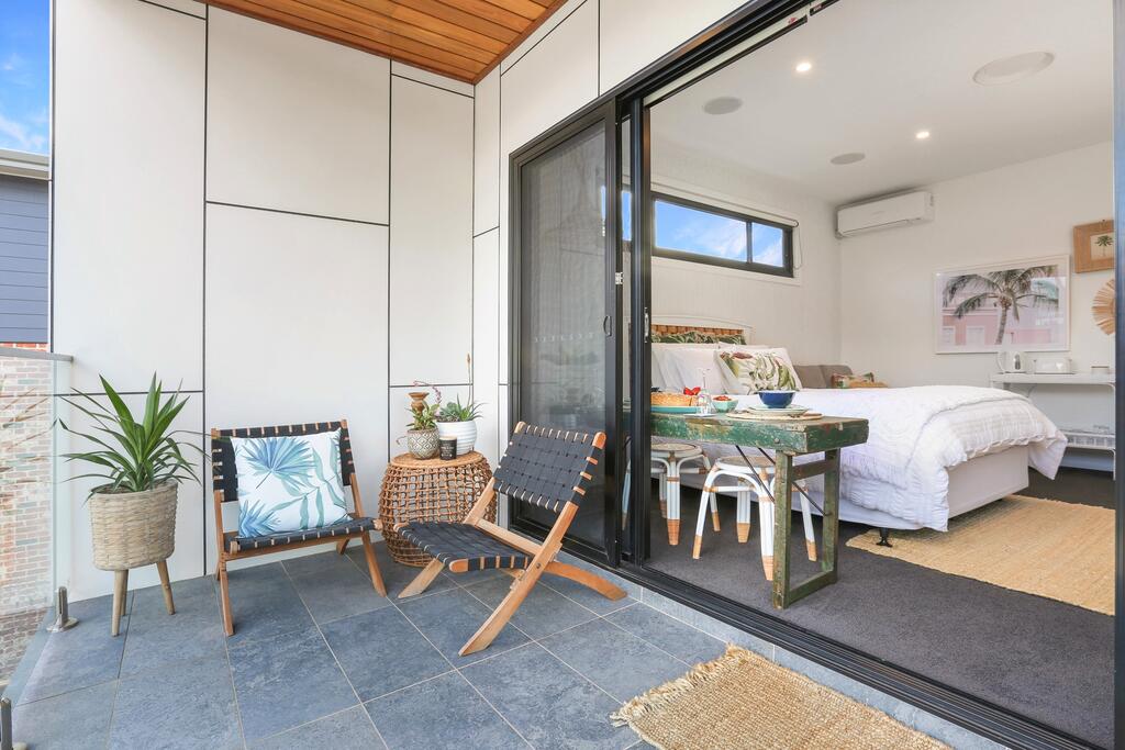 Oak Flats NSW Accommodation Daintree