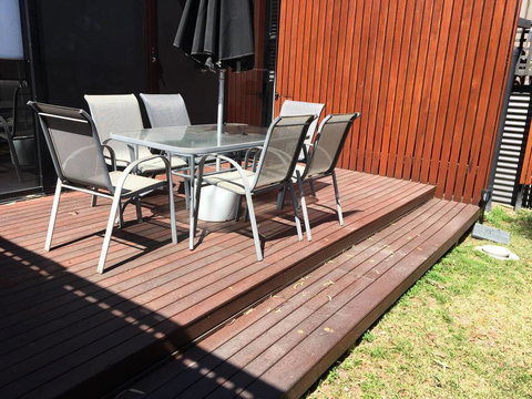 Executive Mansion, Spring Racing, Melbourne Cup - Accommodation Daintree 3