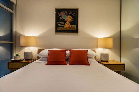 Explore Sydney From A Peaceful Modern Apartment - Accommodation Daintree 1