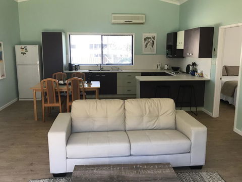 FAIRVIEW 25A - Waterfront Home - Accommodation Daintree 2