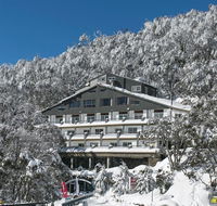 Falls Creek Hotel - Accommodation Daintree