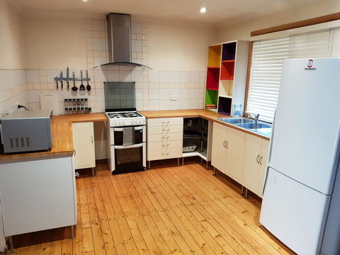 Family Getaway In Eildon - Pet Friendly - Accommodation Daintree 2