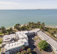 FAMILY ISLAND GETAWAY - BEACHFRONT APARTMENT - Accommodation Daintree