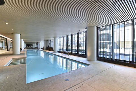 Family Loved-2BR Apt @ Docklands - Free Parking - Accommodation Daintree 1