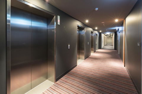 Family Loved-2BR Apt @ Docklands - Free Parking - Accommodation Daintree 2