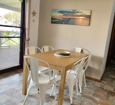 Fareview Beach House - Accommodation Daintree 3
