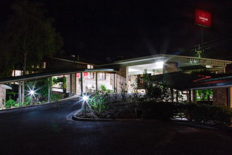 Farnham Court Motel And Restaurant - Accommodation Daintree 1