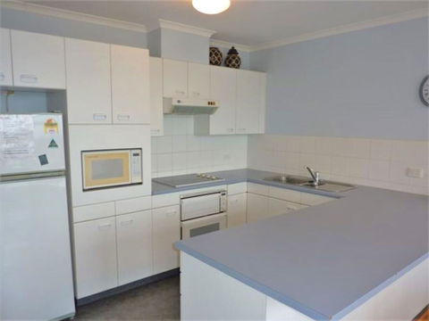 Fathoms 14 - Mollymook - Accommodation Daintree 2