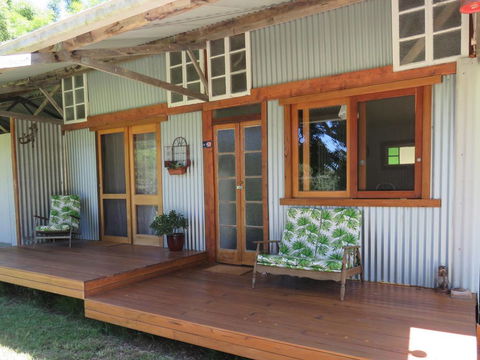 Fig Tree Retro Studio - Accommodation Daintree 1