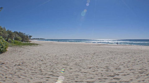 Fingal Beach Beach Shack - Accommodation Daintree 2