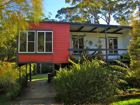 Finisterre Beach House - Accommodation Daintree 0
