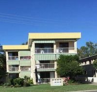 First Floor Unit with waterviews from your balcony - Accommodation Daintree