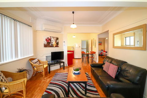 Flexi 2 At Belmont - Accommodation Daintree 0