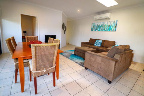 Flexi At Belmont - Accommodation Daintree 3