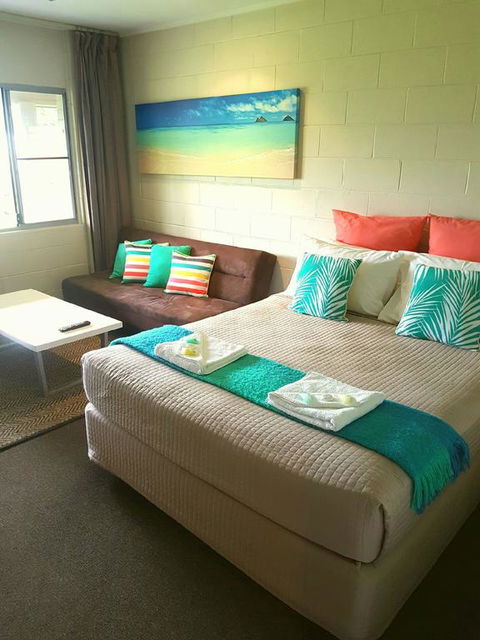 Forrest Beach Hotel/motel - Accommodation Daintree 3
