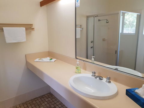 Forresters Beach Resort - Accommodation Daintree 3