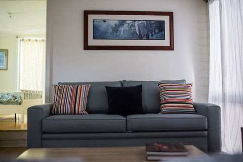 Funky Flat On Acreage - Accommodation Daintree 1