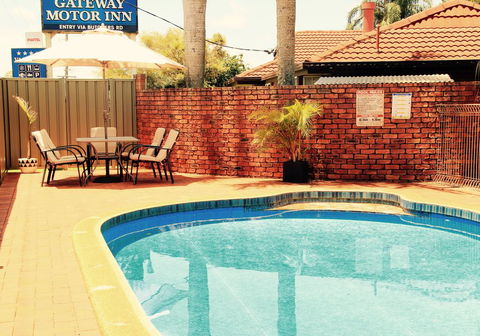 Gateway Motor Inn - Accommodation Daintree 2