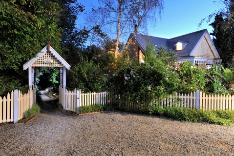 Gembrook Cottages - Accommodation Daintree 0