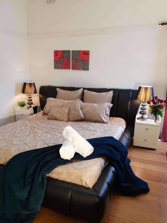 Brooklyn VIC Accommodation Daintree