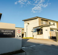 Gladstone Heights Executive Apartments - Accommodation Daintree