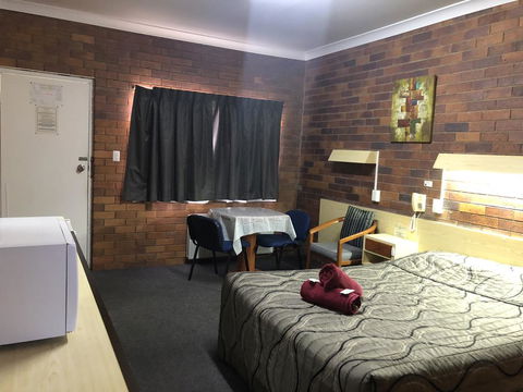 Glen Innes Lodge Motel - Accommodation Daintree 3