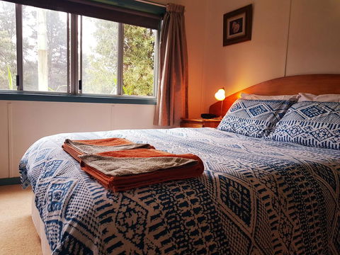 Glenbrook House & Cottage - Accommodation Daintree 3