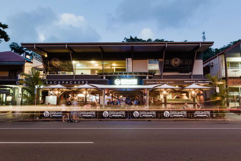 Global Backpackers Port Douglas - Accommodation Daintree 3
