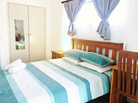 Gold Coast Holiday House - Accommodation Daintree 0