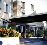 Golden Pebble Hotel - Accommodation Daintree
