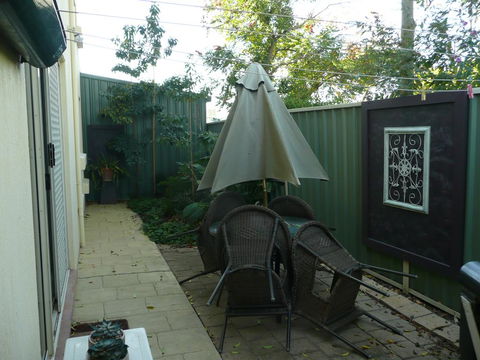 Golden Rivers Holiday Apartments - Accommodation Daintree 2