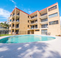 Golden Shores U7 21 Landsborough Parade - Accommodation Daintree