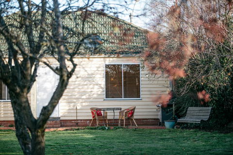 Goldies On Piper Kyneton - Accommodation Daintree 3