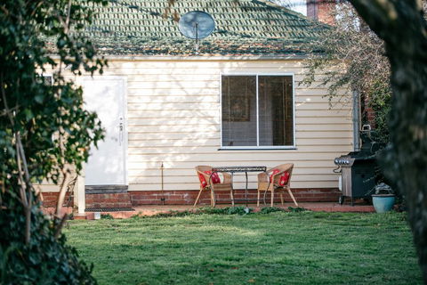 Goldies On Piper Kyneton - Accommodation Daintree 2