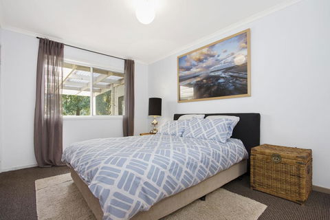 Golfers Getaway Mollymook Augusta Place 14/13-15 - Accommodation Daintree 3