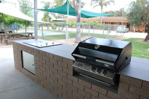 Golfers Lodge Motel - Accommodation Daintree 3