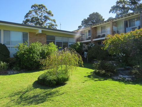 Golfview Lodge - Accommodation Daintree 2