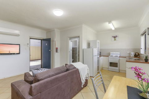 Gossan Street Units - Accommodation Daintree 3