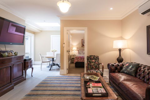 Greenwich Heritage - Accommodation Daintree 0