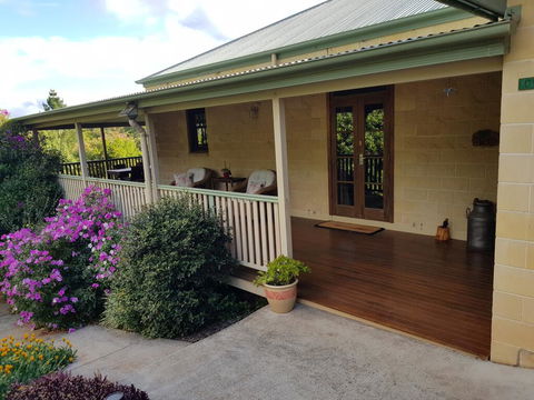 Gumtree House Montville - Accommodation Daintree 0