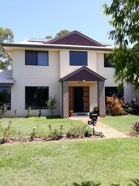 Gumtrees - Accommodation Daintree 0