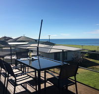 Hamilton - Accommodation Daintree