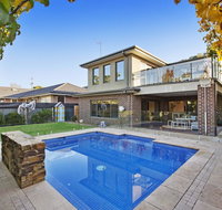 Hampton Haven with Pool for families and a max of 8 adults. - Accommodation Daintree