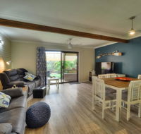 Harbour Court on the Bay - Accommodation Daintree