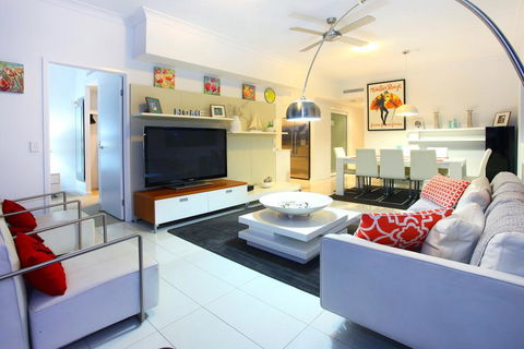 Harbour Quays - Accommodation Daintree 2
